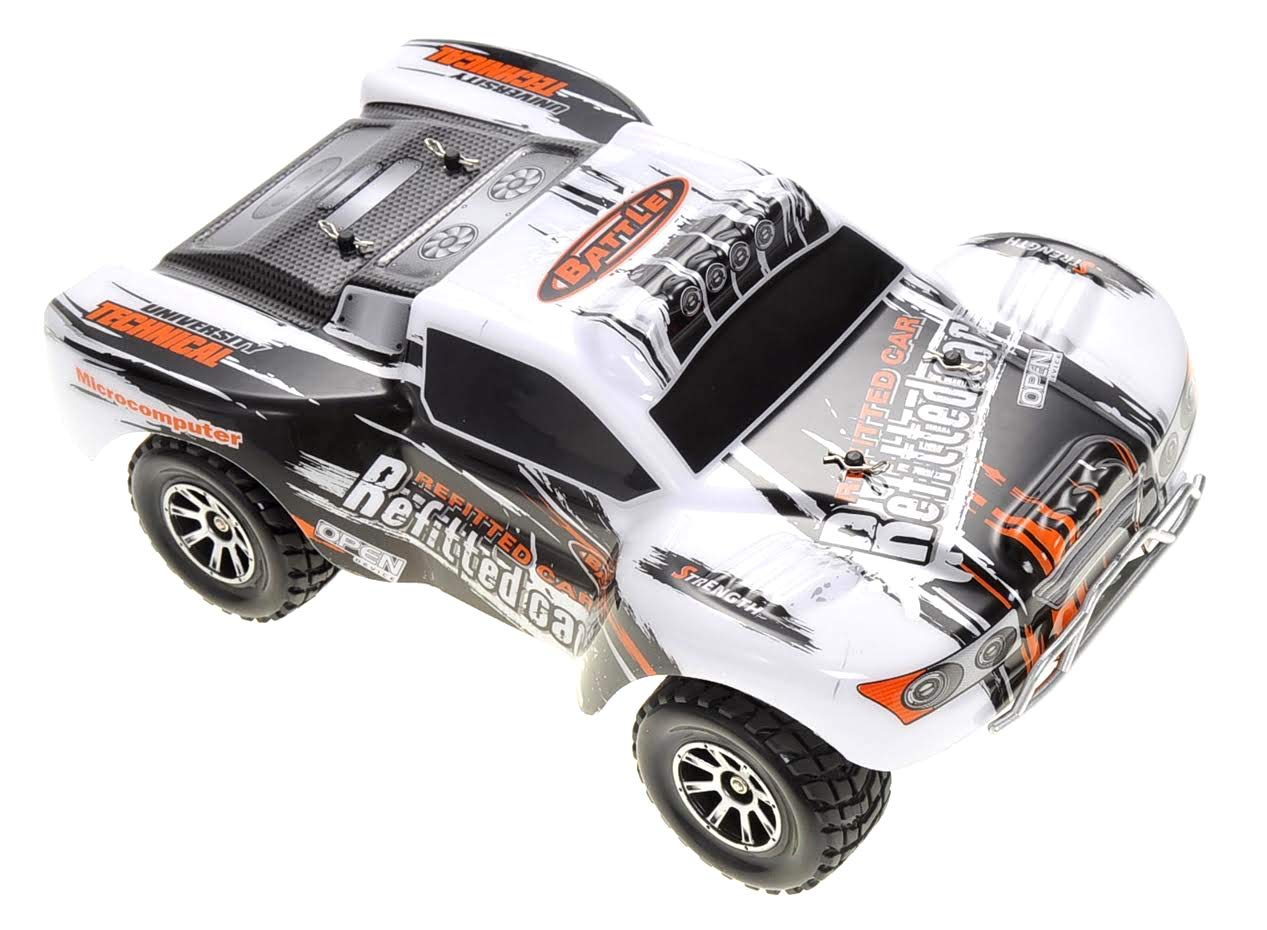 Dusky Shark 1:18 Scale 2.4GHz 4WD RC Short Course Truck, High-Speed Remote Control (Silver)