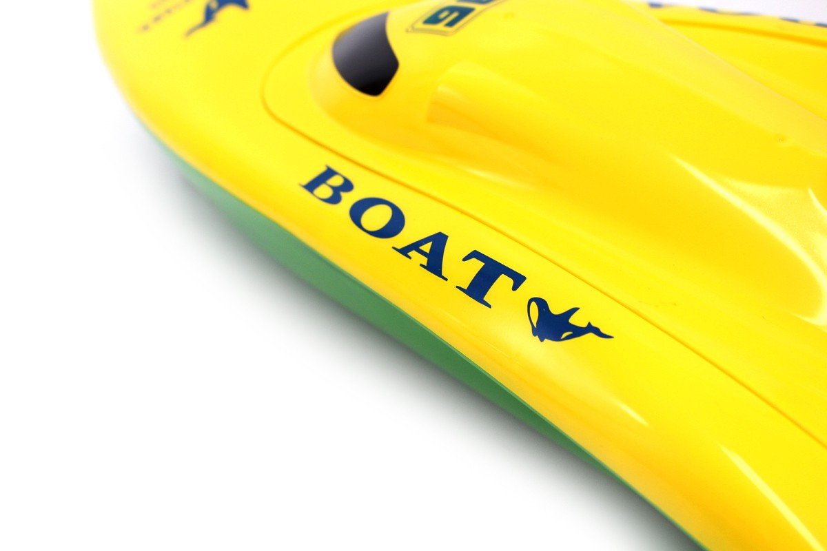 Dusky Shark 23 in Blue Whale Racing Boat - High-Speed Model for Enthusiasts